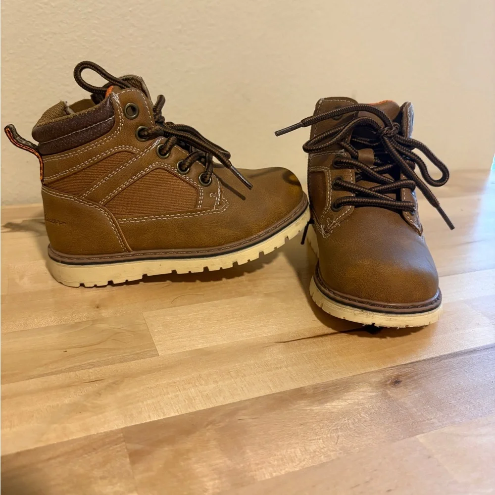 Eddie Bauer Toddler Boy Brown Boots